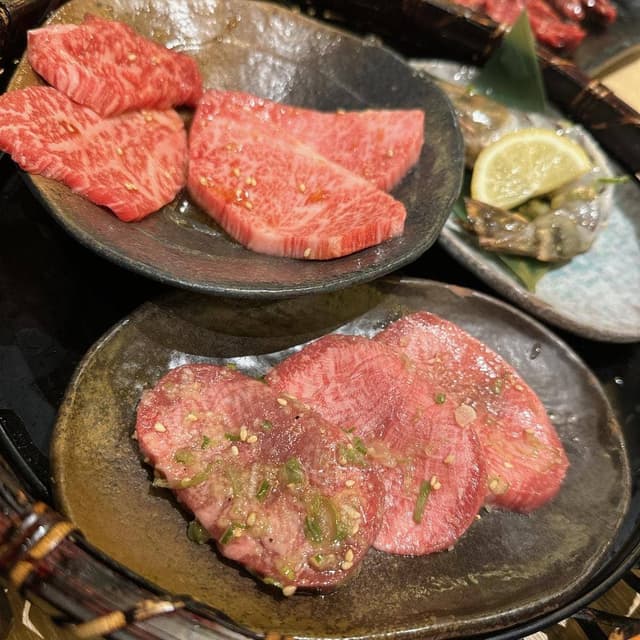 焼肉 新羅 MONA新浦安店 - サブ画像1