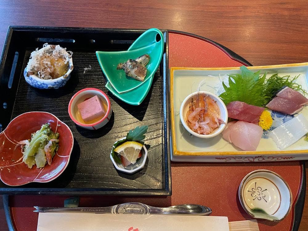 つるや吉祥亭 本館