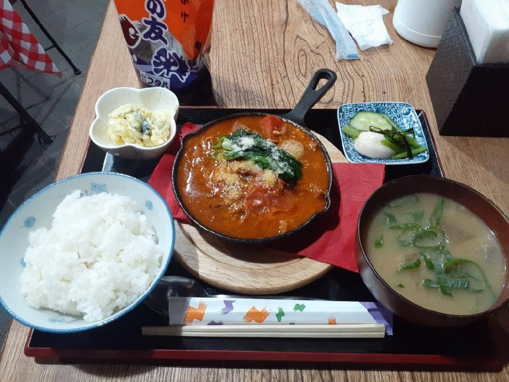 ナカガワ☆スエ食堂