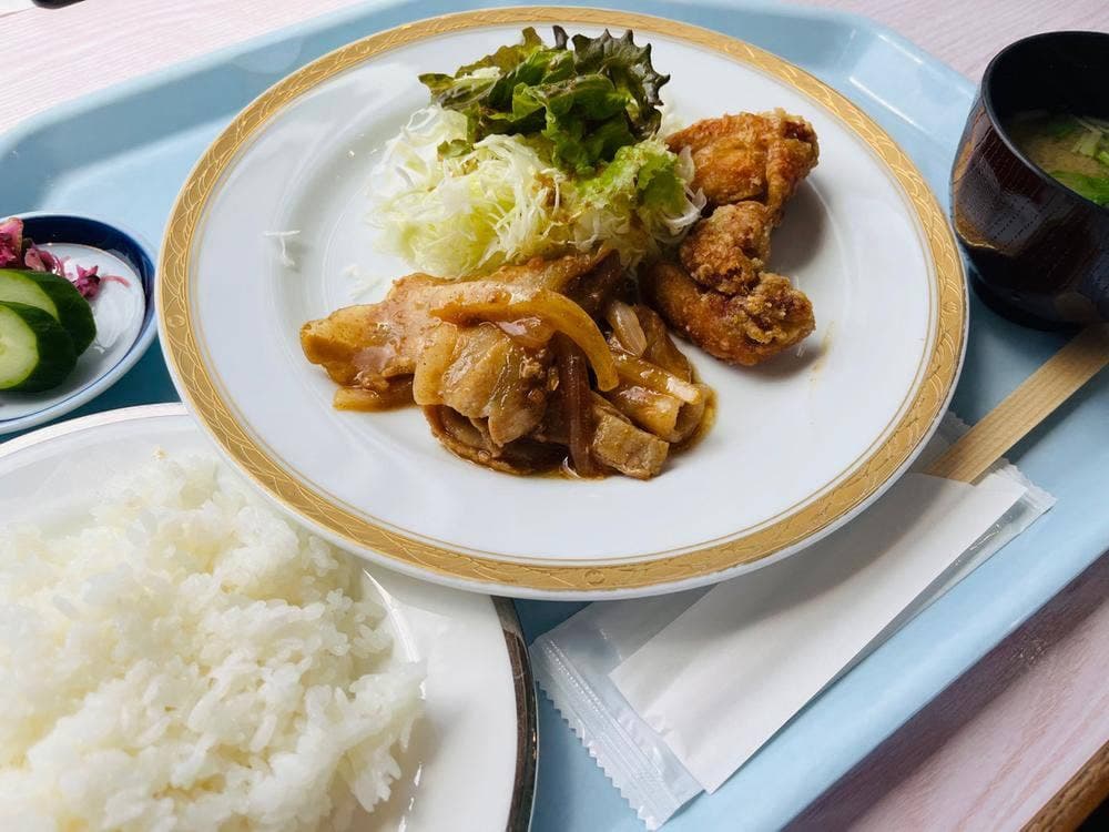 カフェテリアマーメイド