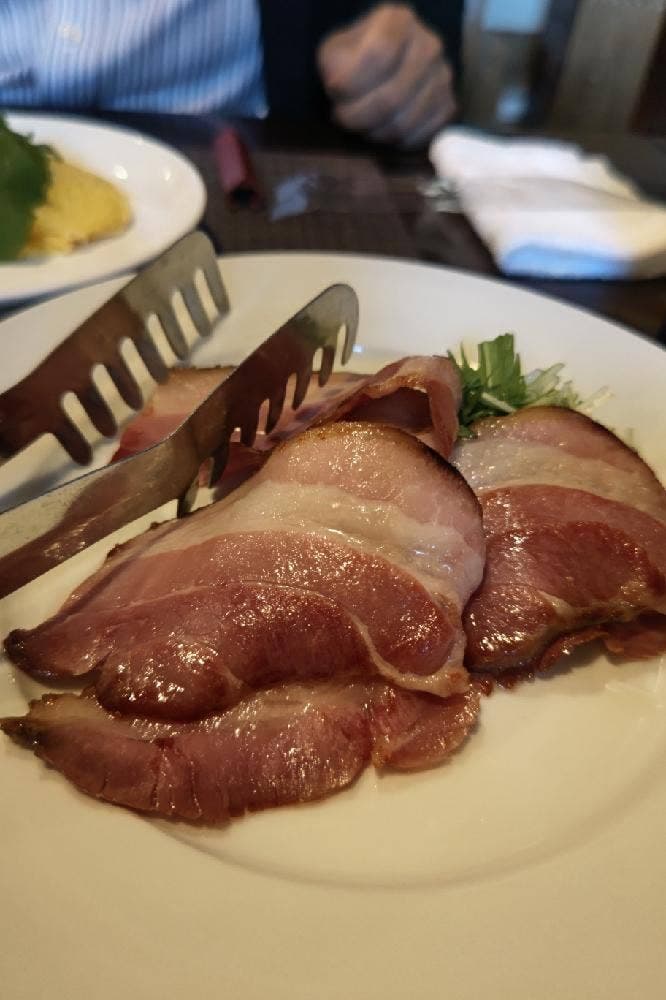 レストラン バイプレーン