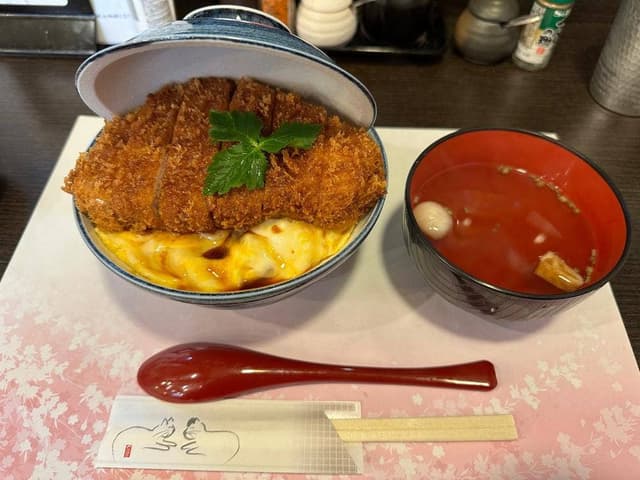 厚切りとじないカツ丼 六かつ - サブ画像1