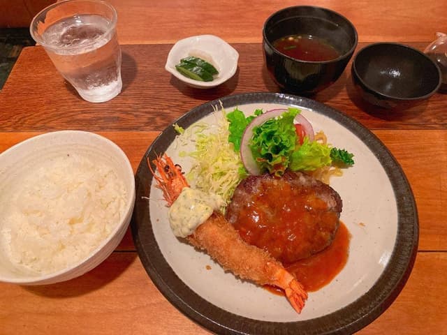 にっぽんの洋食 東中野 津つ井 - サブ画像3
