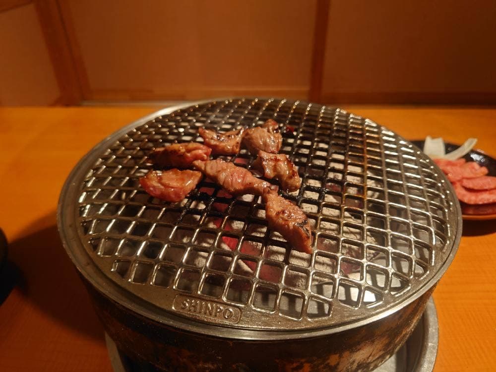 炭火焼肉 雅々