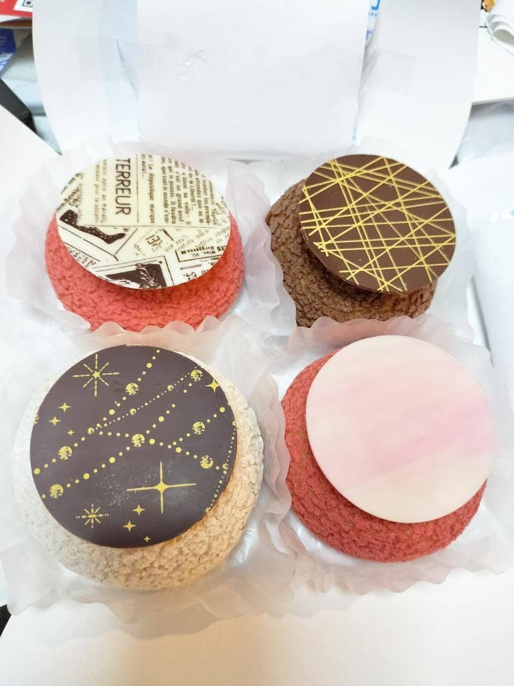 chou à la crème Capri なんばマルイ店