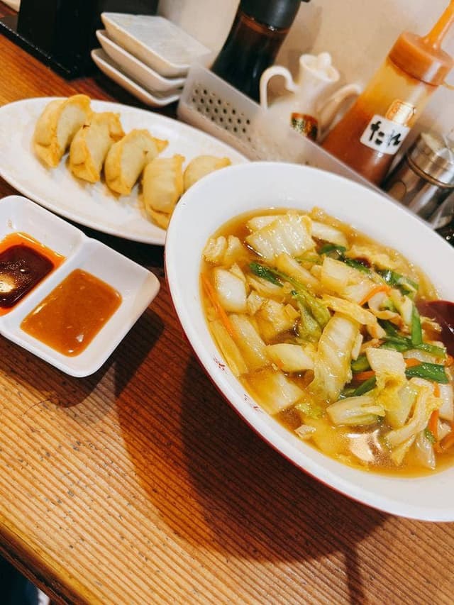 彩華ラーメン 大阪上六店 - サブ画像1