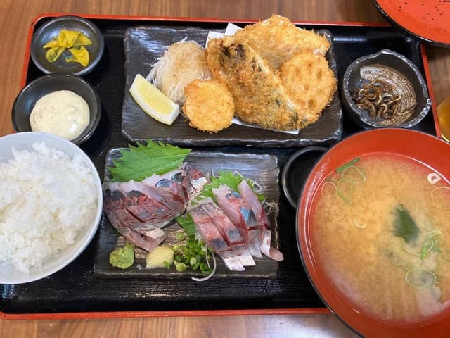 銀蔵 サンクスみのお店 - サブ画像1