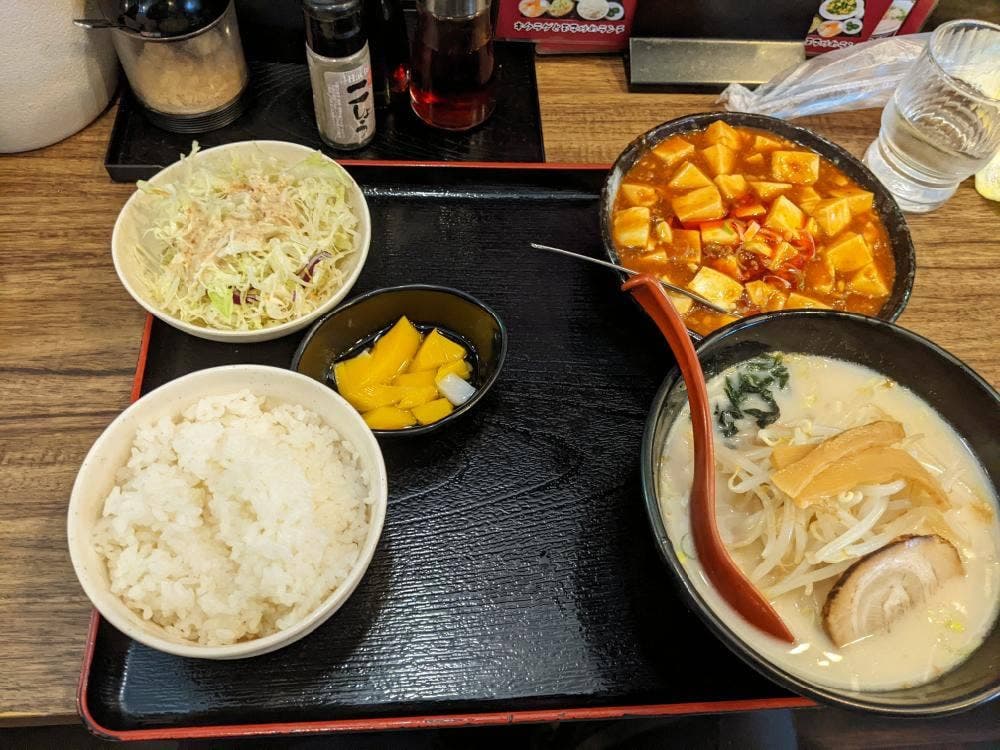 中国菜館 味味