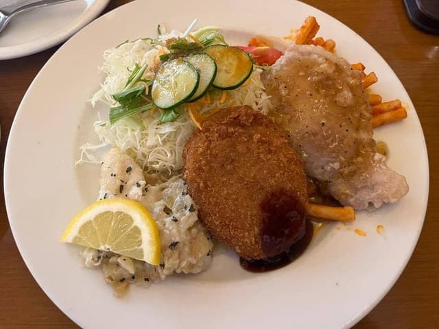 レストラン&カフェ 十和田 - サブ画像1