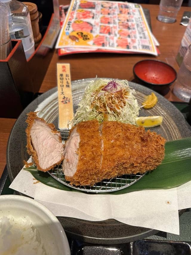 こだわりとんかつ かつ弘 佐伯本店 - サブ画像2