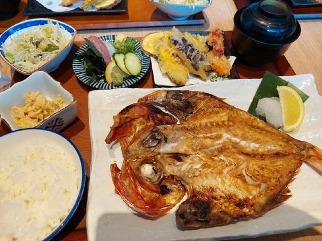 魚どん 然 - サブ画像2