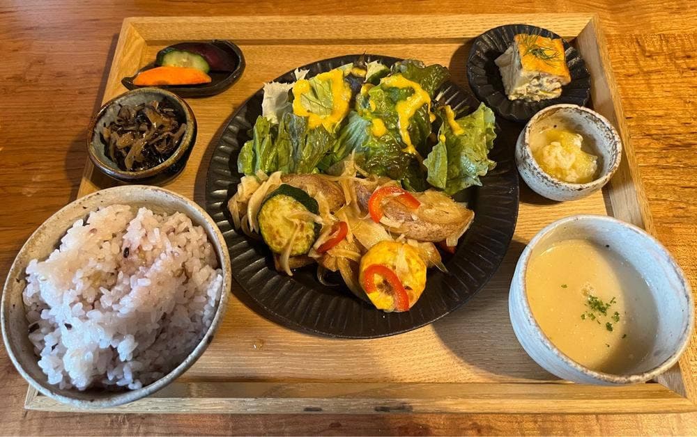発酵食堂ろじうら