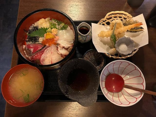 刺身と天麩羅屋 肴とり はなれ - サブ画像2