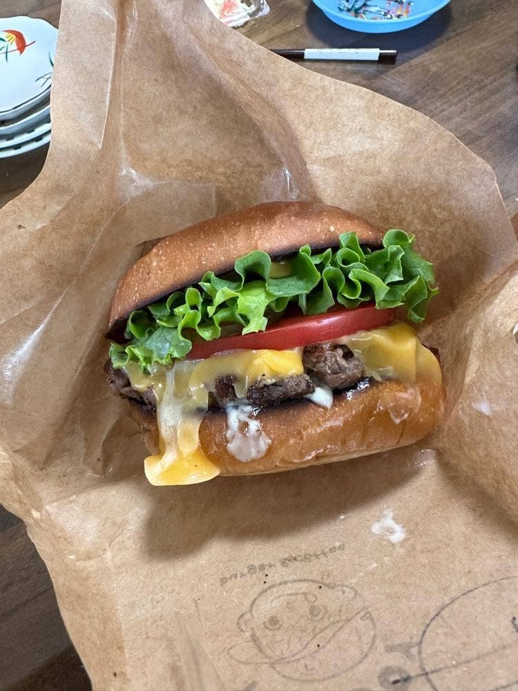 FLY BOY BURGER &COFFEE