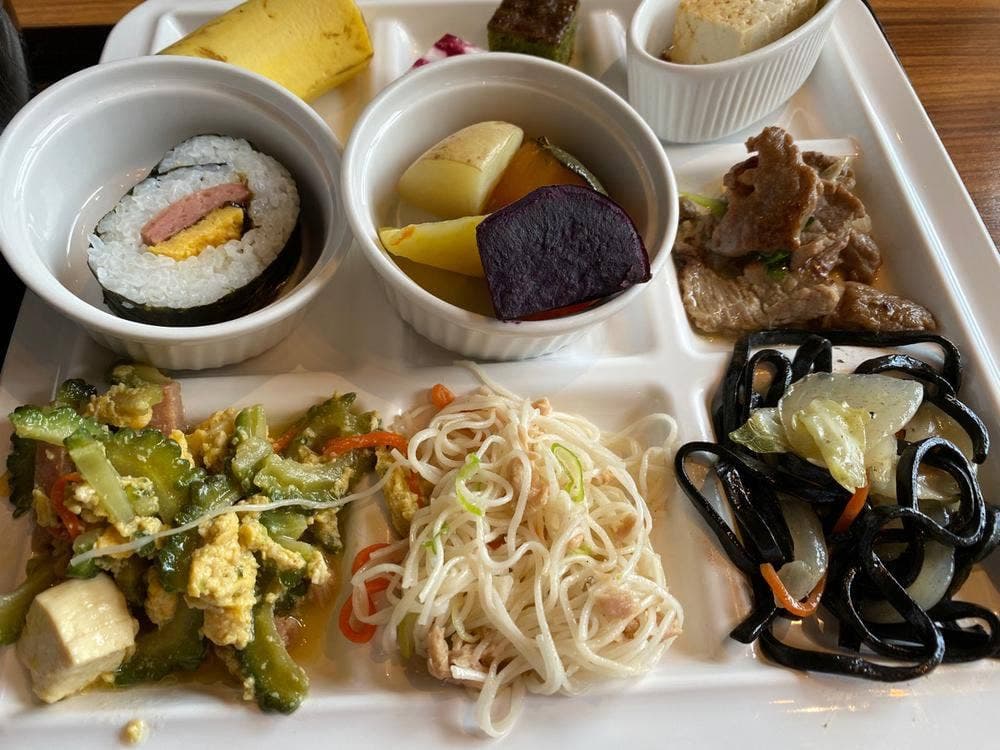 アレッタ ホテルロコアナハ店