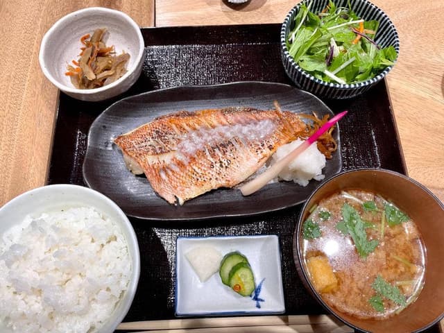 八海山 千年こうじや コレド室町 - サブ画像1