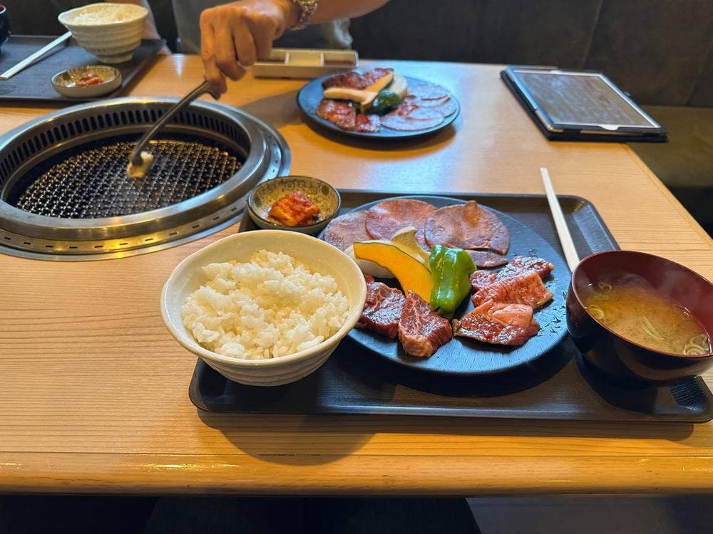焼肉 SHO