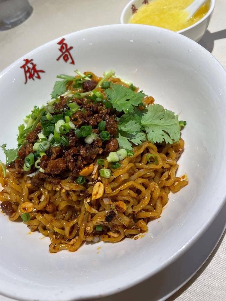 四川料理 麻哥