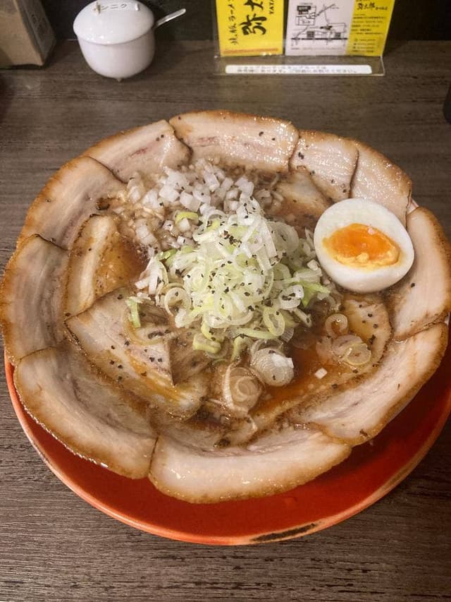 焼豚ラーメン 弥太郎 - サブ画像1