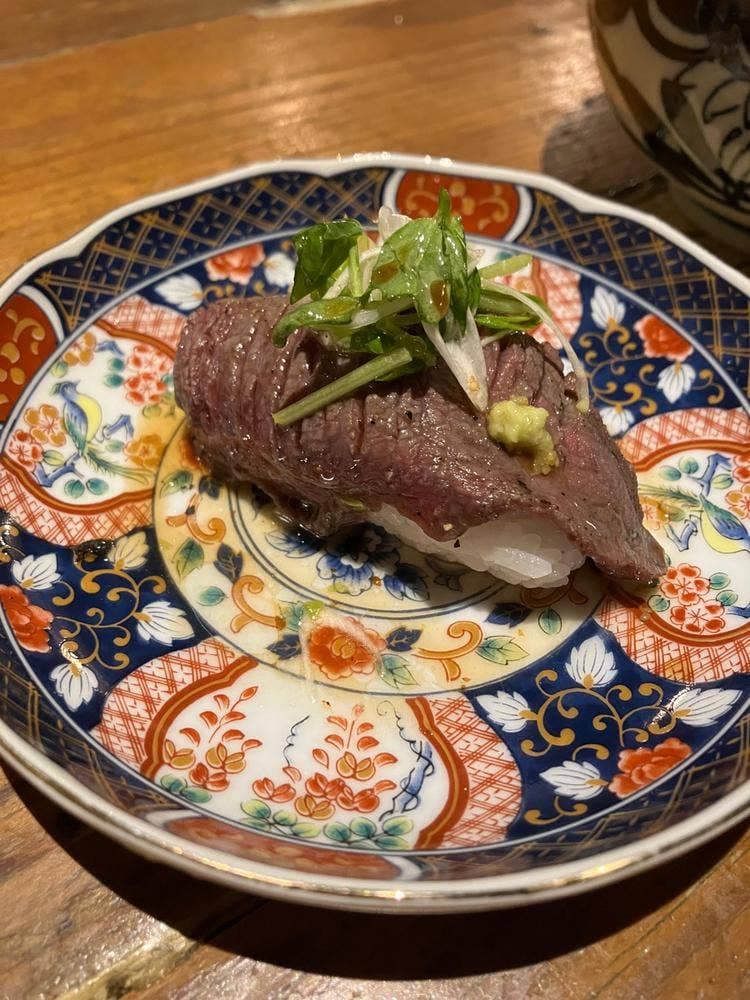 臓もつ 肉酒場 さかえ