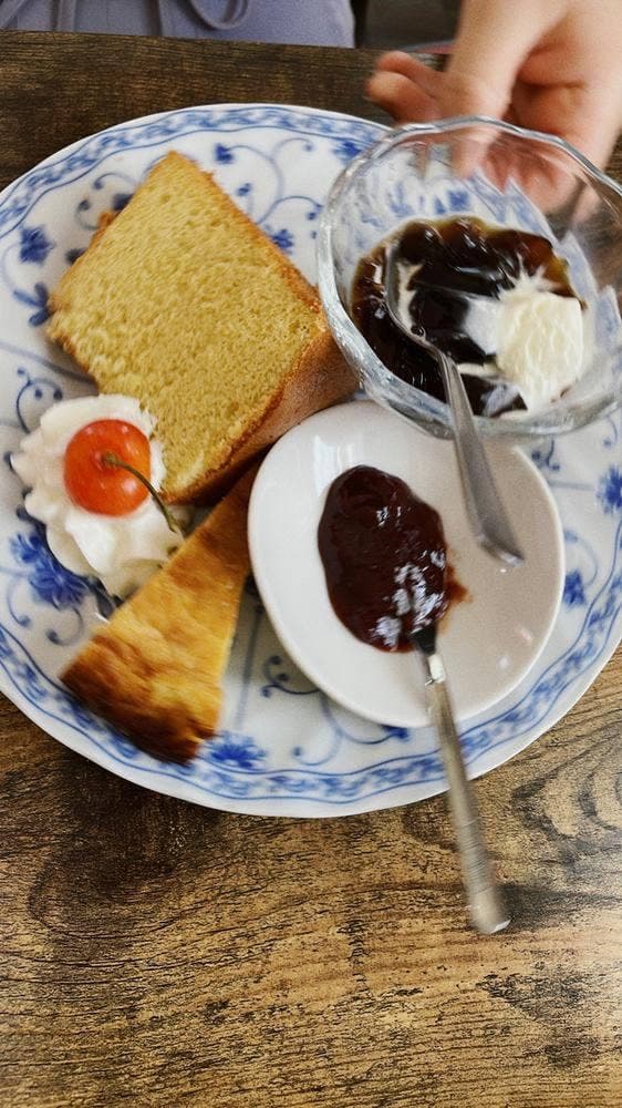 Cafe.Plum