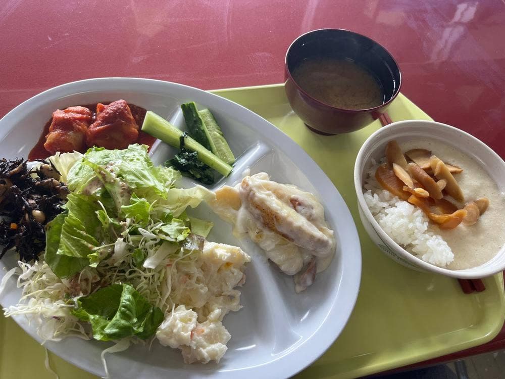 諏訪市役所食堂