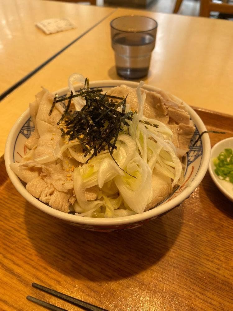 細切りうどん 天つるり コクーンシティ店