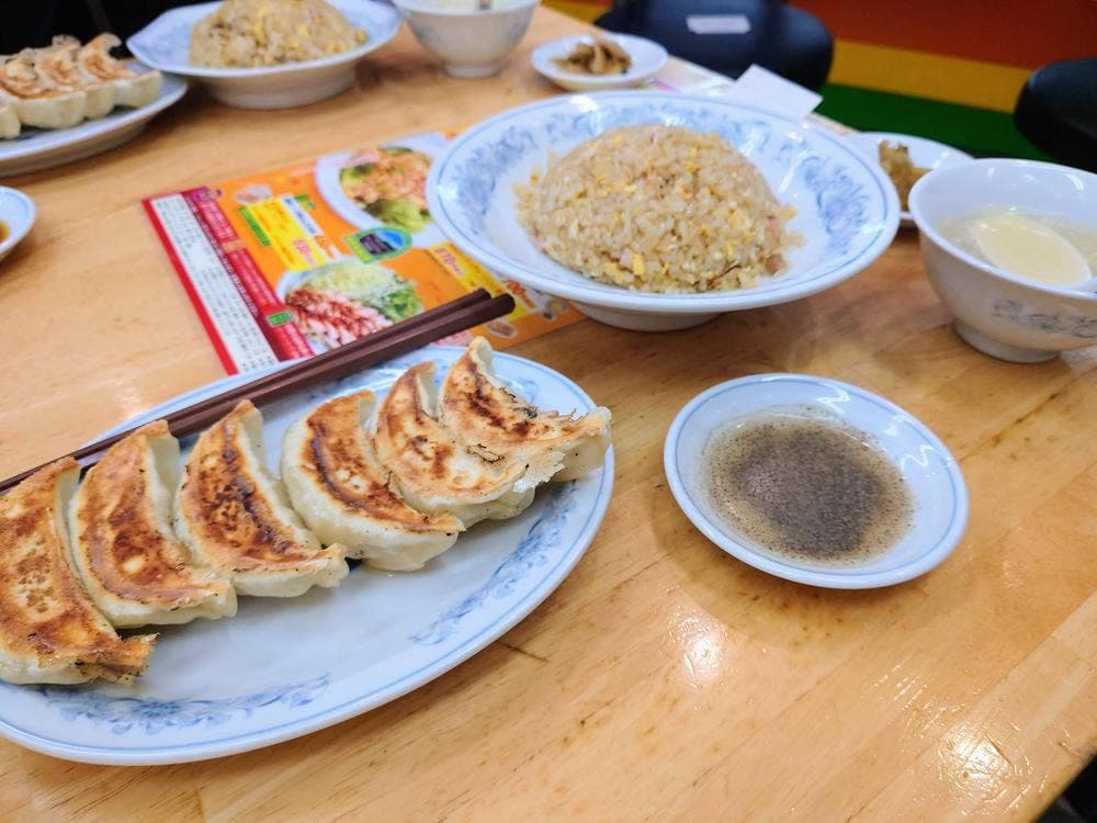 ぎょうざの満洲 狭山市駅店