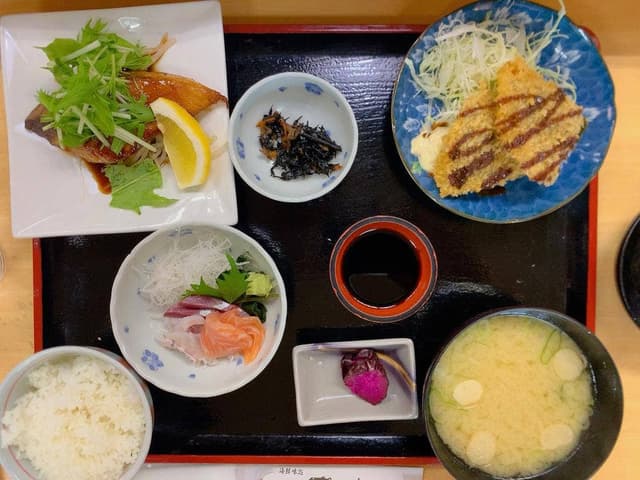 海鮮味処 漁 - サブ画像1