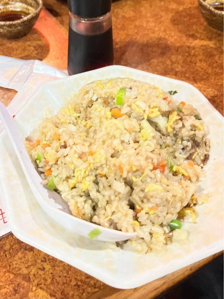 中華料理 薔薇飯店