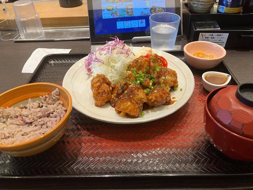 大戸屋ごはん処 新宿フロントタワー店
