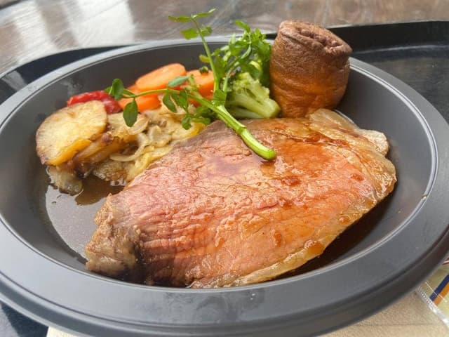 三本の箒 - サブ画像1