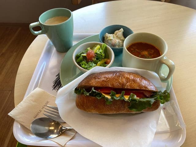 ベーカリー&カフェ メープルハウス - サブ画像3