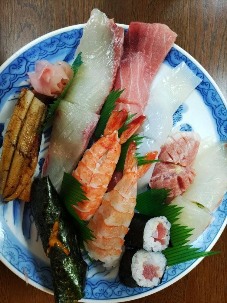 たねもとすし
