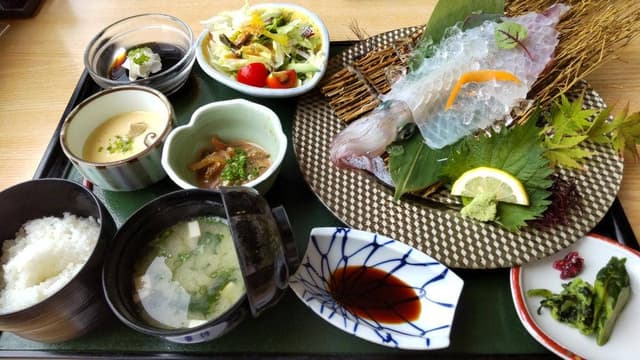 御食事処 きはち 喜八荘 - サブ画像1