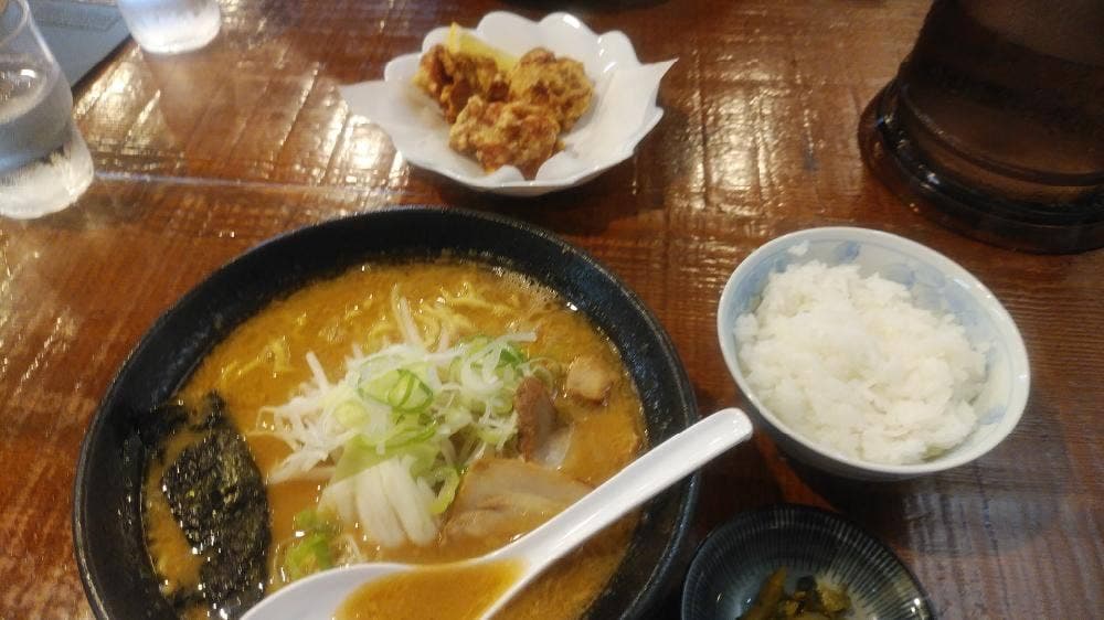 旭川らーめん なまら食堂