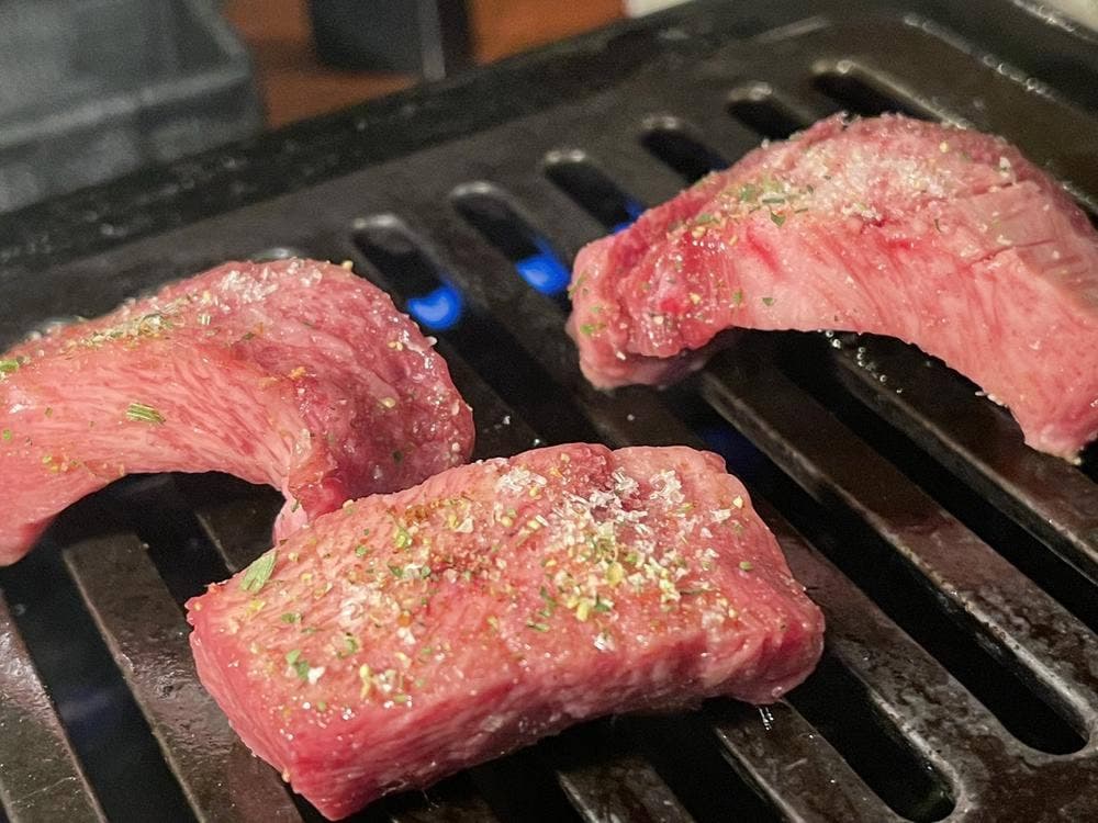 焼肉ホルモン宵緒 福島本店