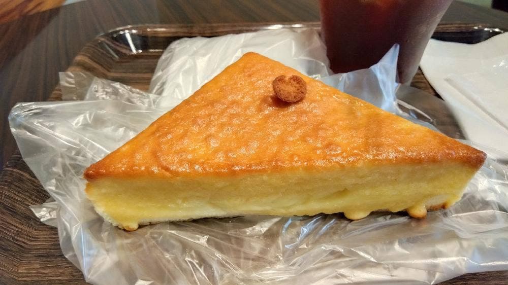 タシロパン