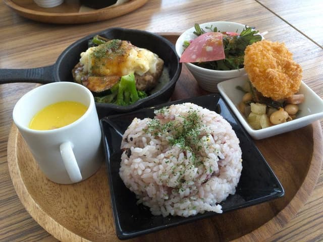 ヒルズテラス LAGO BIANCO - サブ画像3