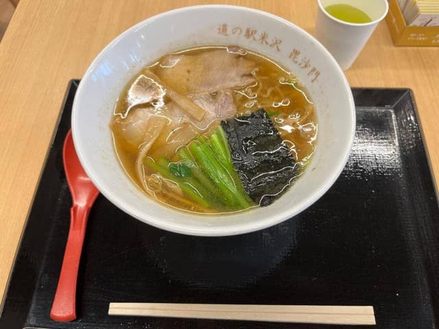 道の駅米沢 米沢ラーメン 毘沙門 - サブ画像2