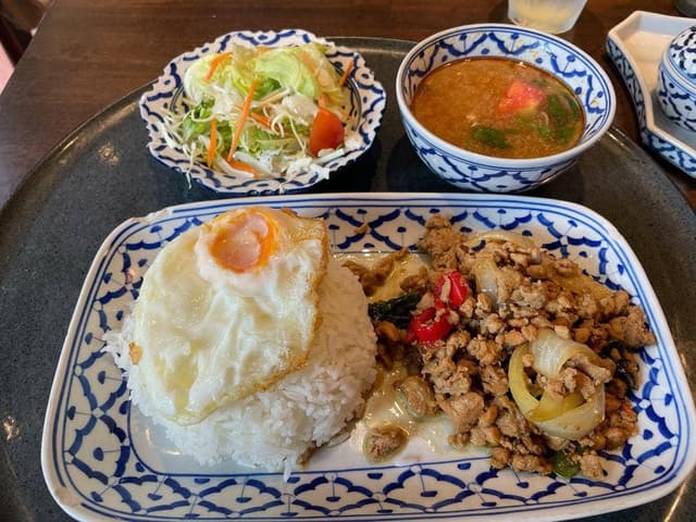 メナムのほとり 神保町テラススクエア店 - サブ画像3