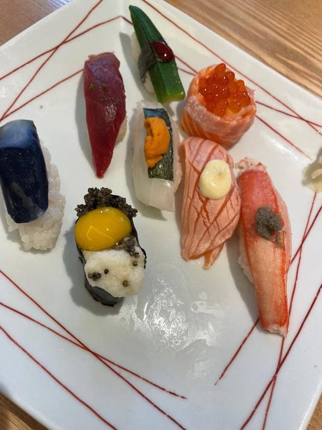 築地玉寿司 晴海通り店 - サブ画像1