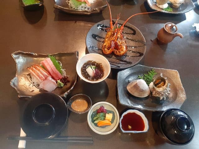磯料理 辻 - サブ画像1