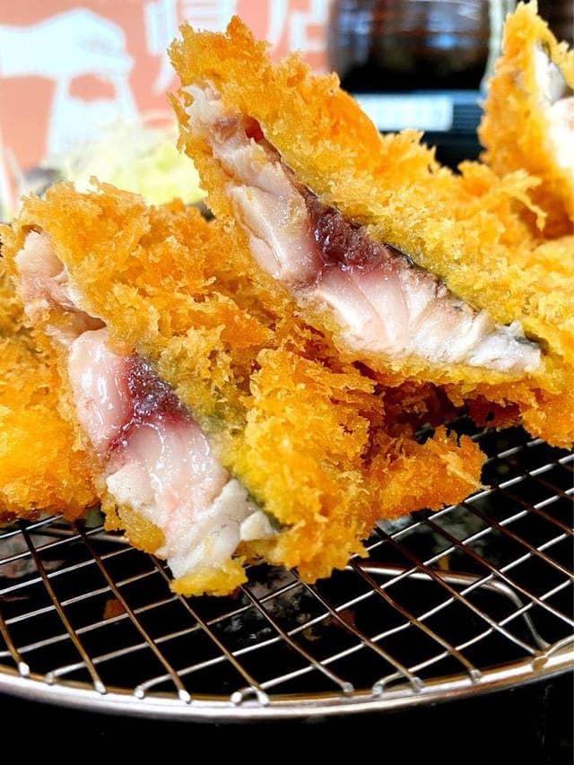 とんかつ & とり天 しげのや食堂 - サブ画像1