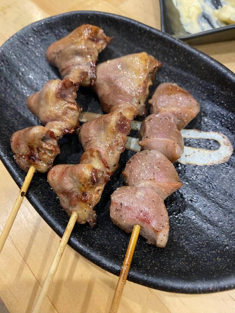 炭火焼鳥 とりもり