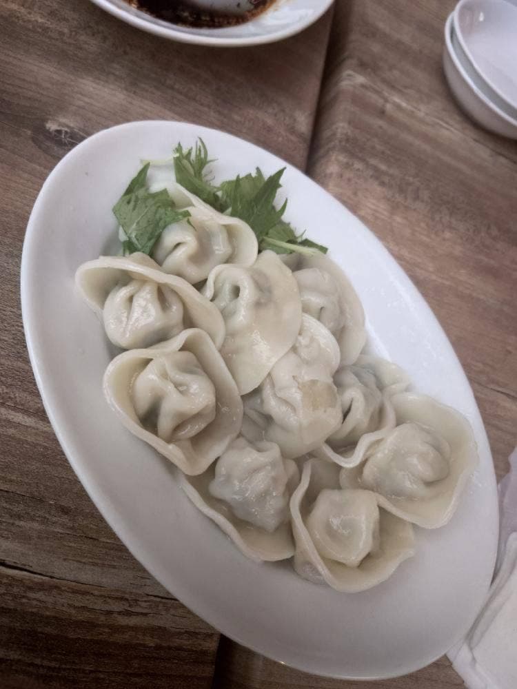 水餃子と胡椒シュウマイの二兎 東比恵