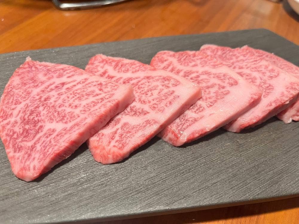 炭火焼肉 誠