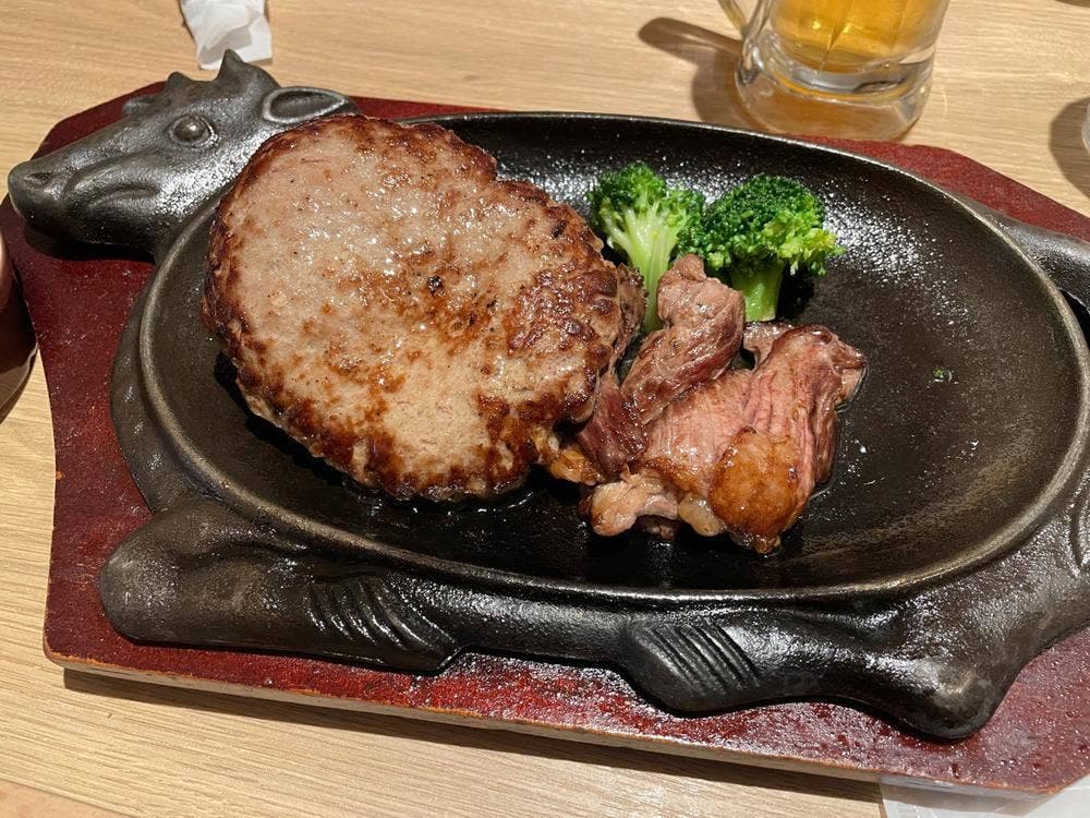 フォルクス 江坂店