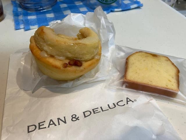 DEAN & DELUCA 大阪 - サブ画像2