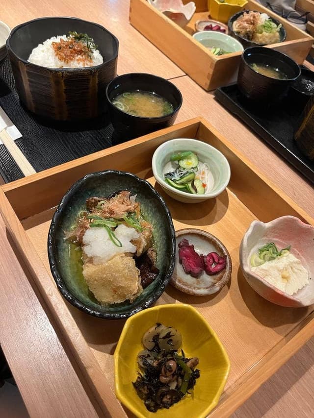 ご飯ととろろ とろ麦 HEPナビオ店 - サブ画像2